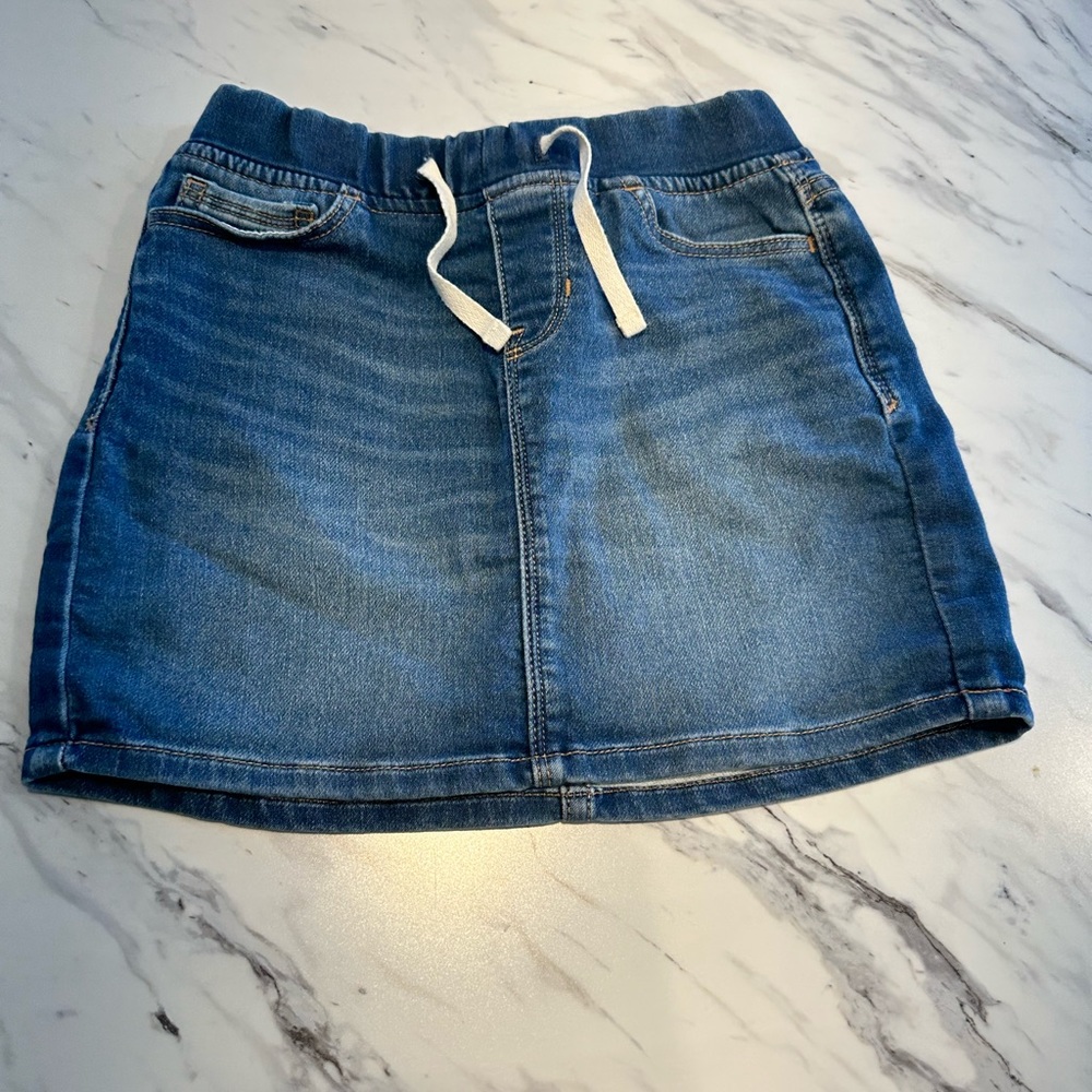EUC Gap Girls Skirt